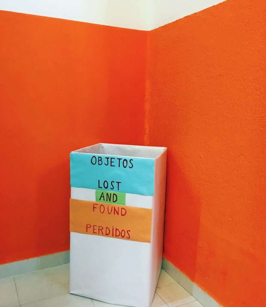 OBJETOS PERDIDOS!!! LOST AND FOUND!!! - CEIP San Fulgencio